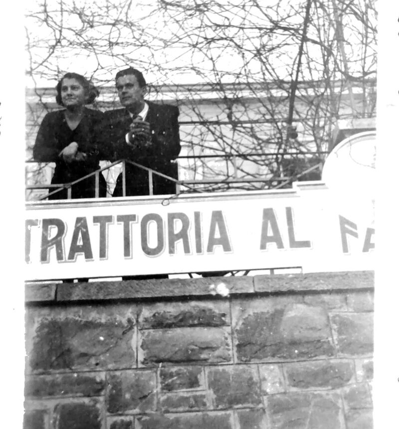 Insegna trattoria al faro anni 40